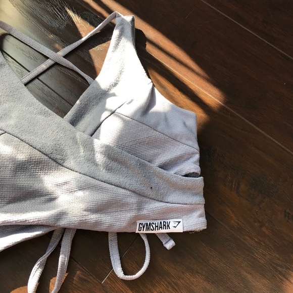 Gymshark Textured Blue Bra - Picture 7 of 9